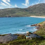 Holiday home Shoreline *